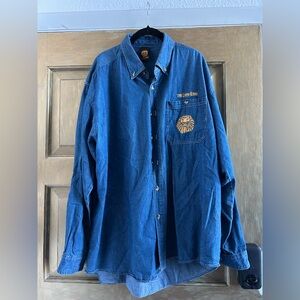 Vintage lion king chambray